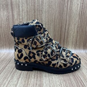 TOPSHOP LEOPARD PRINT THREE BUCKLE LACE UP PONY HAIR COMBAT BOOTS WOMENS. 6.5